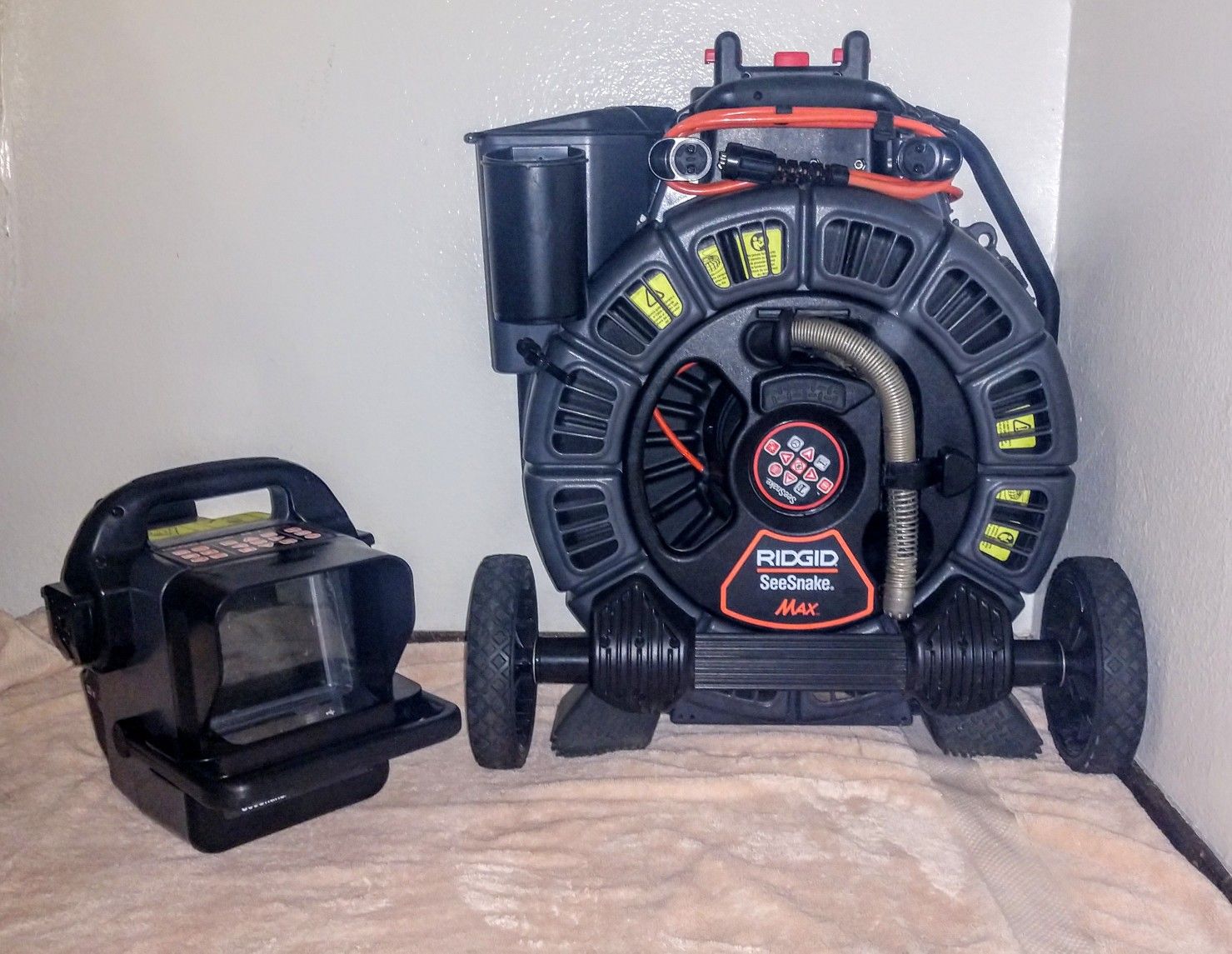 Ridgid SeeSnake RM-200 & CS6X PAK Inspection Camera & Monitor Set