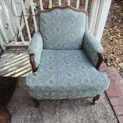 1950s Country French Bergere Style Upholstered Chair (Read)