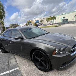 2014 Dodge Charger 