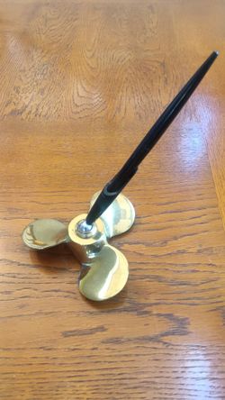 Vintage Heavy Fabulous 1970s Solid Brass Parker Nautical Propeller Pen Stand See Our Other Great Art Vintage Jewelry Antiques furniture Sports Collect