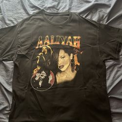 Men’s Aaliyah Extra Large T-Shirt