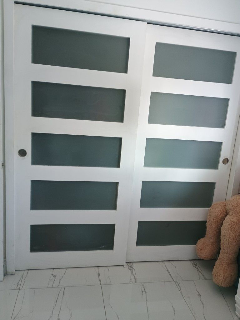 NEW SLIDING 70X78 CLOSET DOORS REAL WOOD FROSTED GLASS