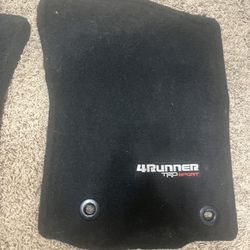 4 Runner Trd Sport Floor Mats 