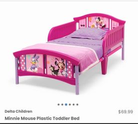 Minnie Mouse Plastic Toddler Bed/ Bed/ Furniture/ toddler/ kids/ toys/ Minnie Mouse/ Disney/ New