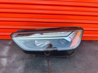 2021-2022 -2023 -2024 AUDI Q5 SQ5 HEADLIGHT  LEFT DRIVE  FULL LED OEM