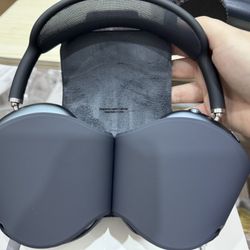 Brand New Air Pods Max USB-C