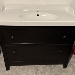 Two Bathroom Vanities W Sinks