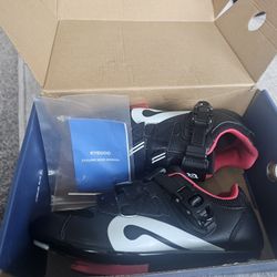 Kyedoo Peloton Shoes Size 6