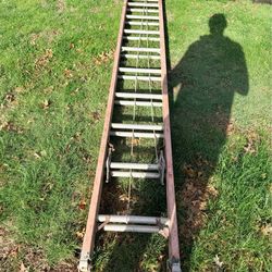 24’ Fiberglass Louisville extension ladder