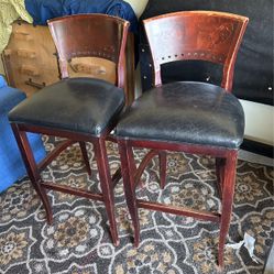 Antique Barstools Very Beautiful