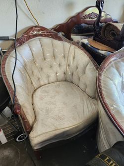 Fancy White 3 Piece Sofa Set
