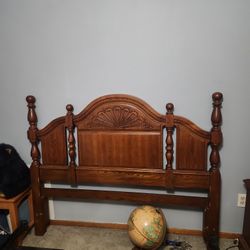 Queen Size Headboard And Matching Dresser With Mirror 