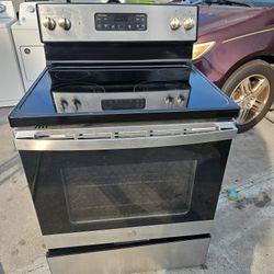 GE Stainless Glass Top Stove 