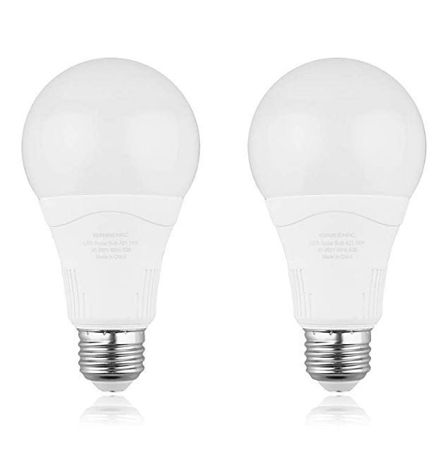 Radar motion sensor light bulb