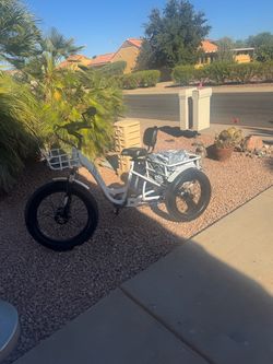 2026 electric mono trike