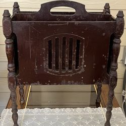 Vintage Or Antique (unknown Age) Newspaper/Magazine Rack