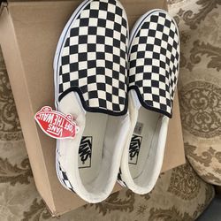 Vans Men Size 9 1/2 New