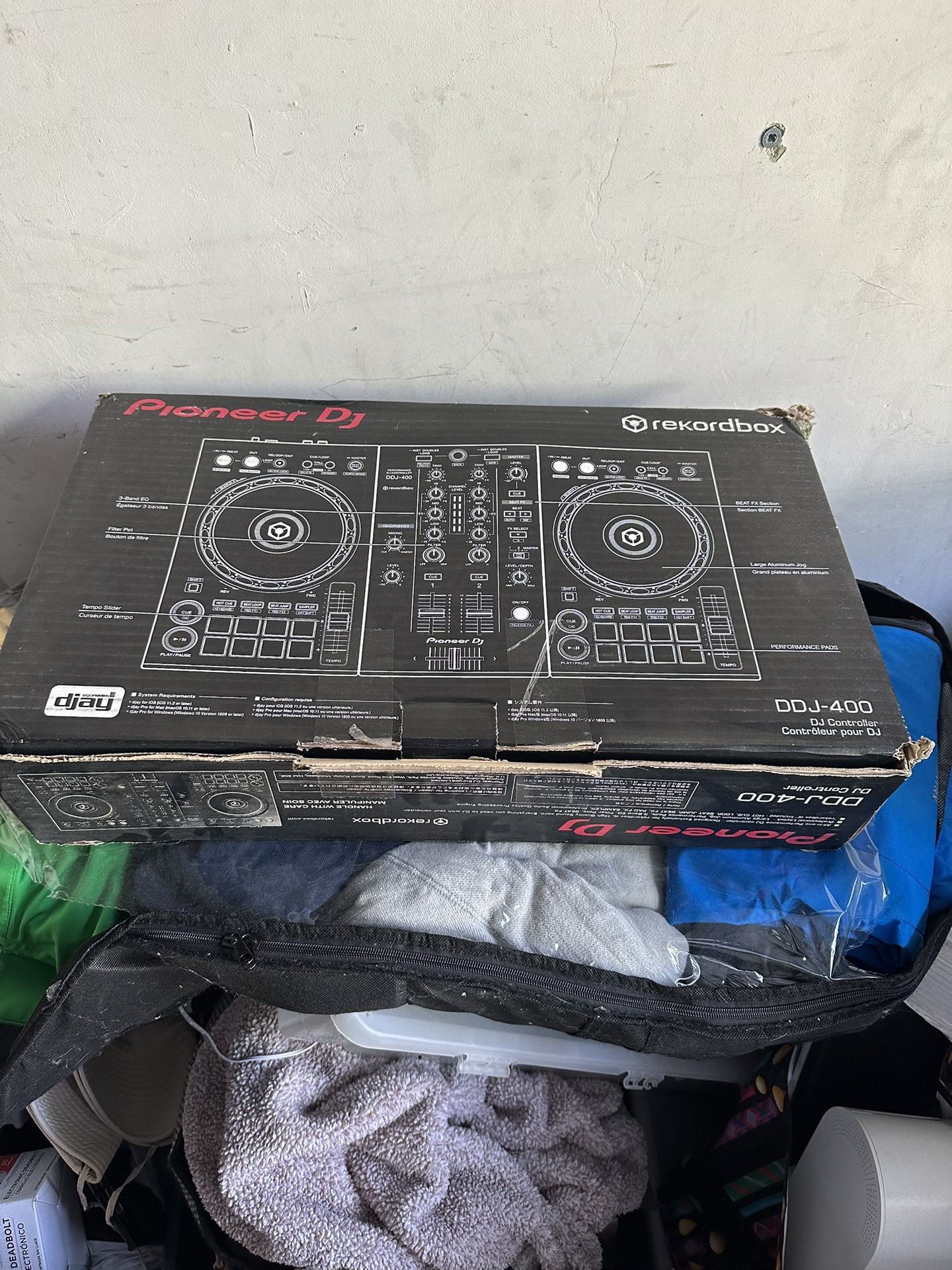 Ddj 400
