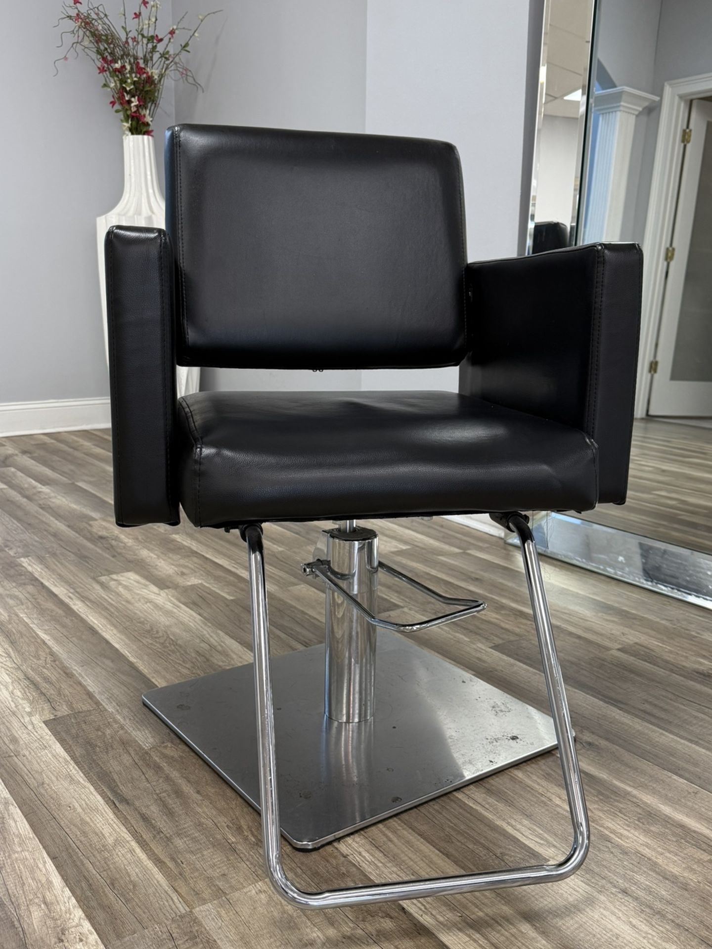 Salon Chairs
