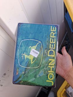 John Deere Vintage-Style Metal Tin Sign