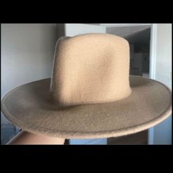Wool Woman’s Hat