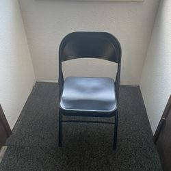 Folding chair - Discounted 33%
