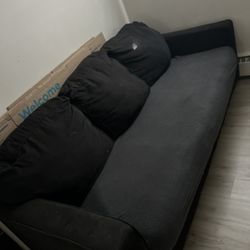 Sofa/couch