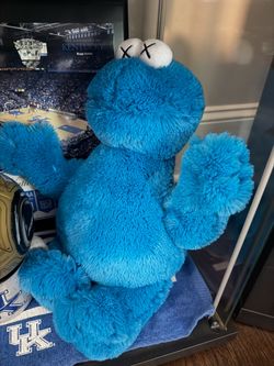 Kaws Uniqlo Cookie Monster Collectible