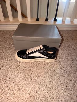 Black and White Low-Top Leather Sneakers Rick Owens