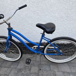 Beach cruiser bike