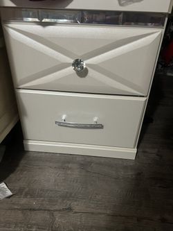 2 Nigh Stad Very Clean Like New Both For $150