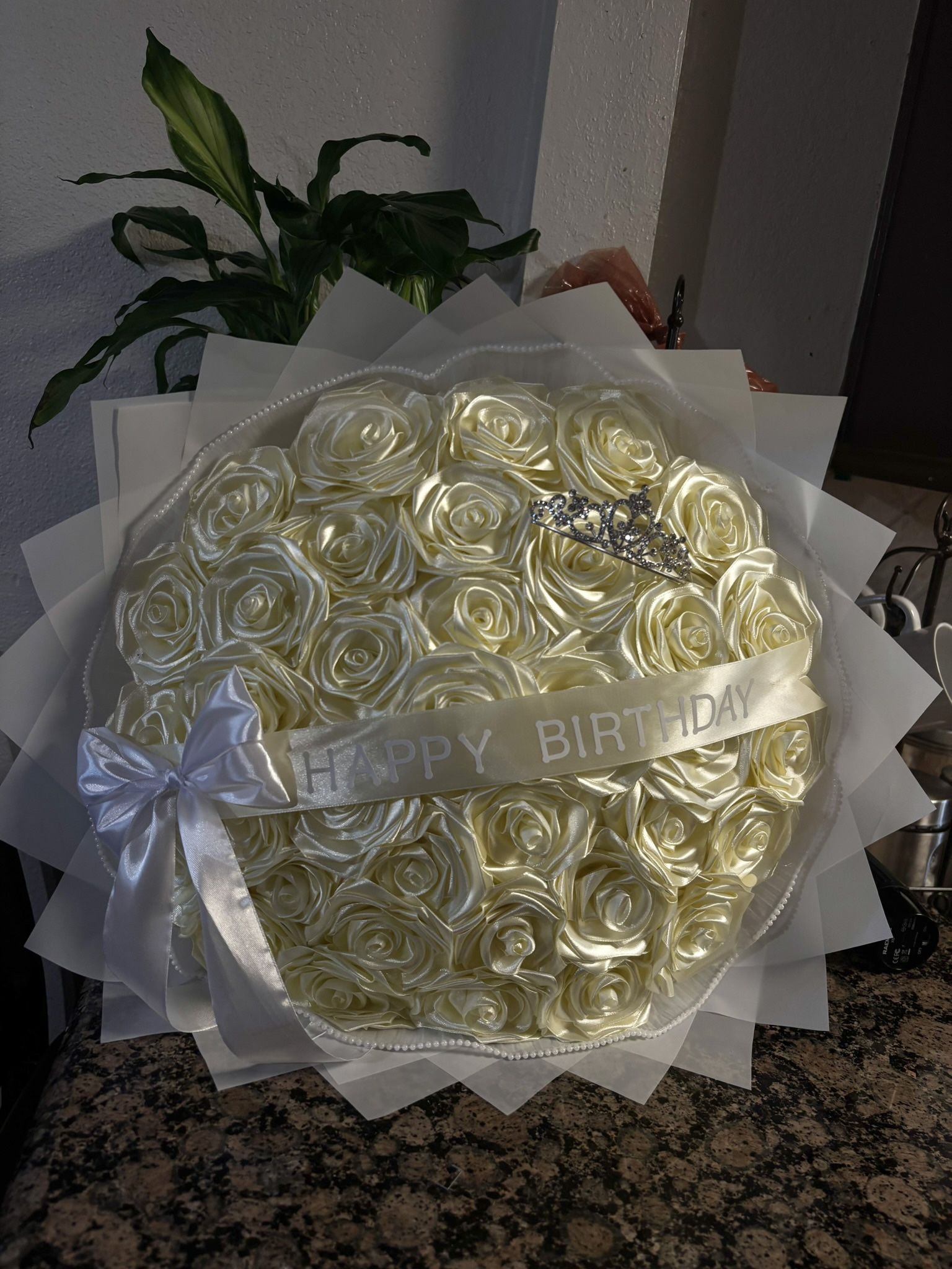 36 Ivory Count Bouquets Ribbon