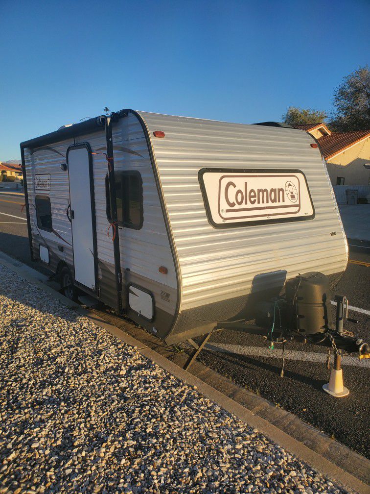 2015 Coleman Expedition LT