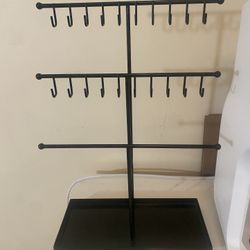 Metal Jewelry Stand / Necklace Organizer 