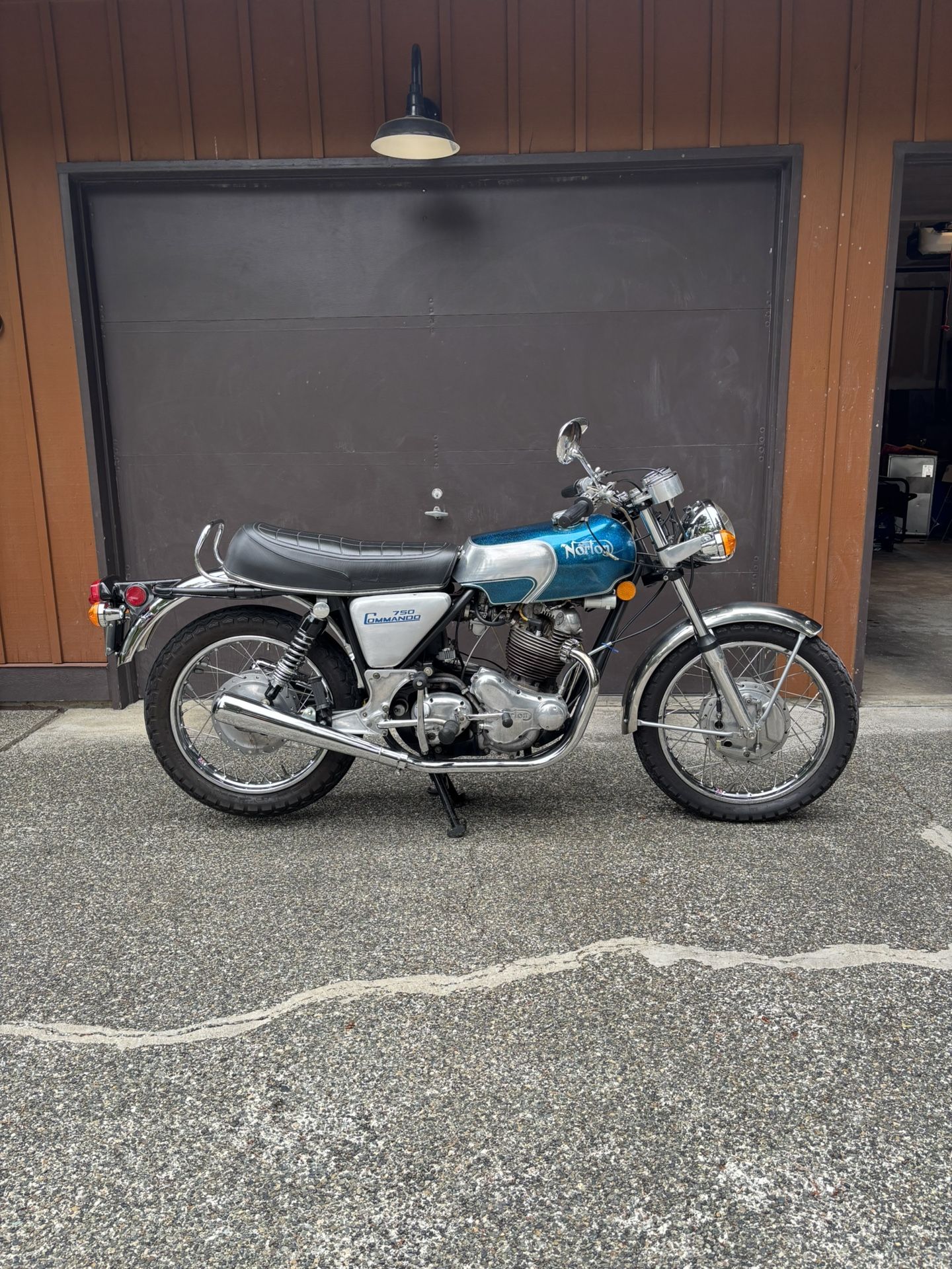 1972 Norton Commando 750
