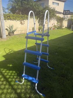Pool Ladder
