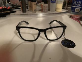 Quay Australia blue light glasses