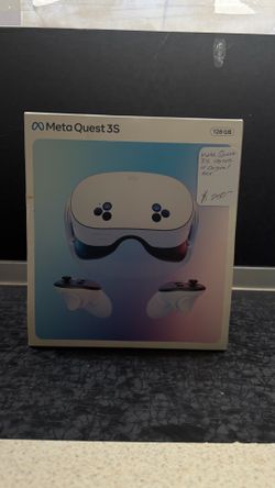Meta quest 3s 128 gb in og box $250
