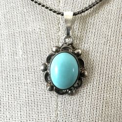 Sterling Silver Turquoise Pendant Necklace 