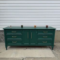 1895 J.R. Horner Solid Oak Dresser