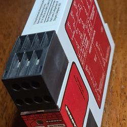 SAFETY RELAY