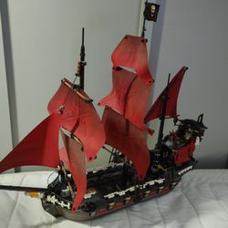 Lego Rare Pirates Of The Caribbean The Queen's Revenge
