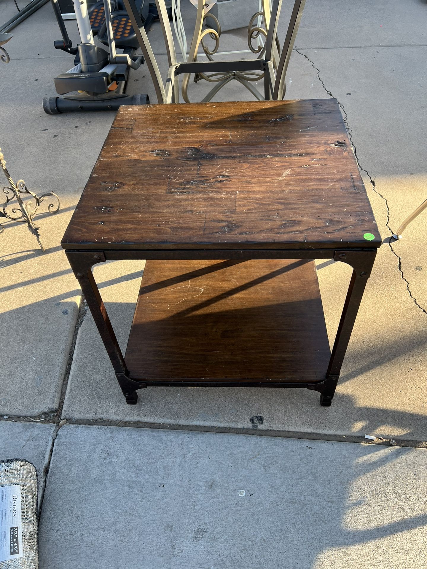Decor Table