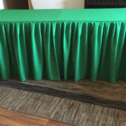 6ft Tablecloth For Sale 
