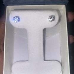 Diamond Earrings 