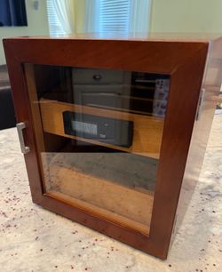 Small Cigar Humidor
