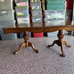 Dining room Table (solid)
