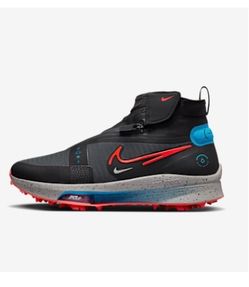Golf shoes