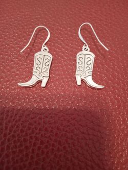 new boots earrings