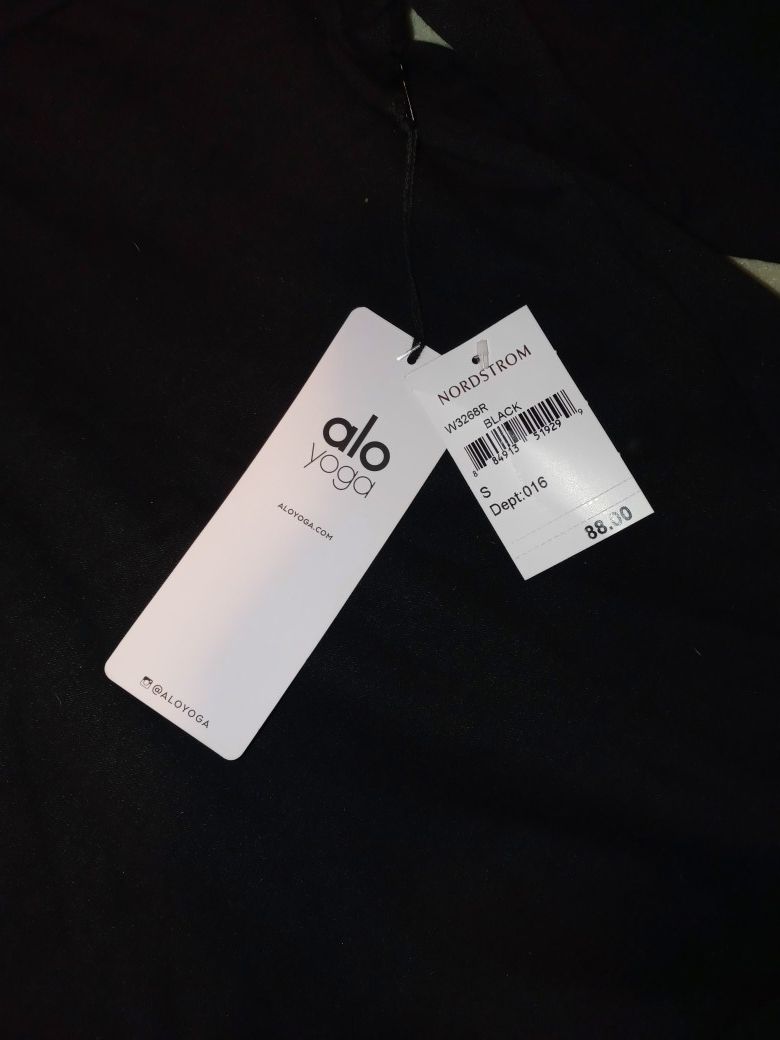 Alo yoga sweater